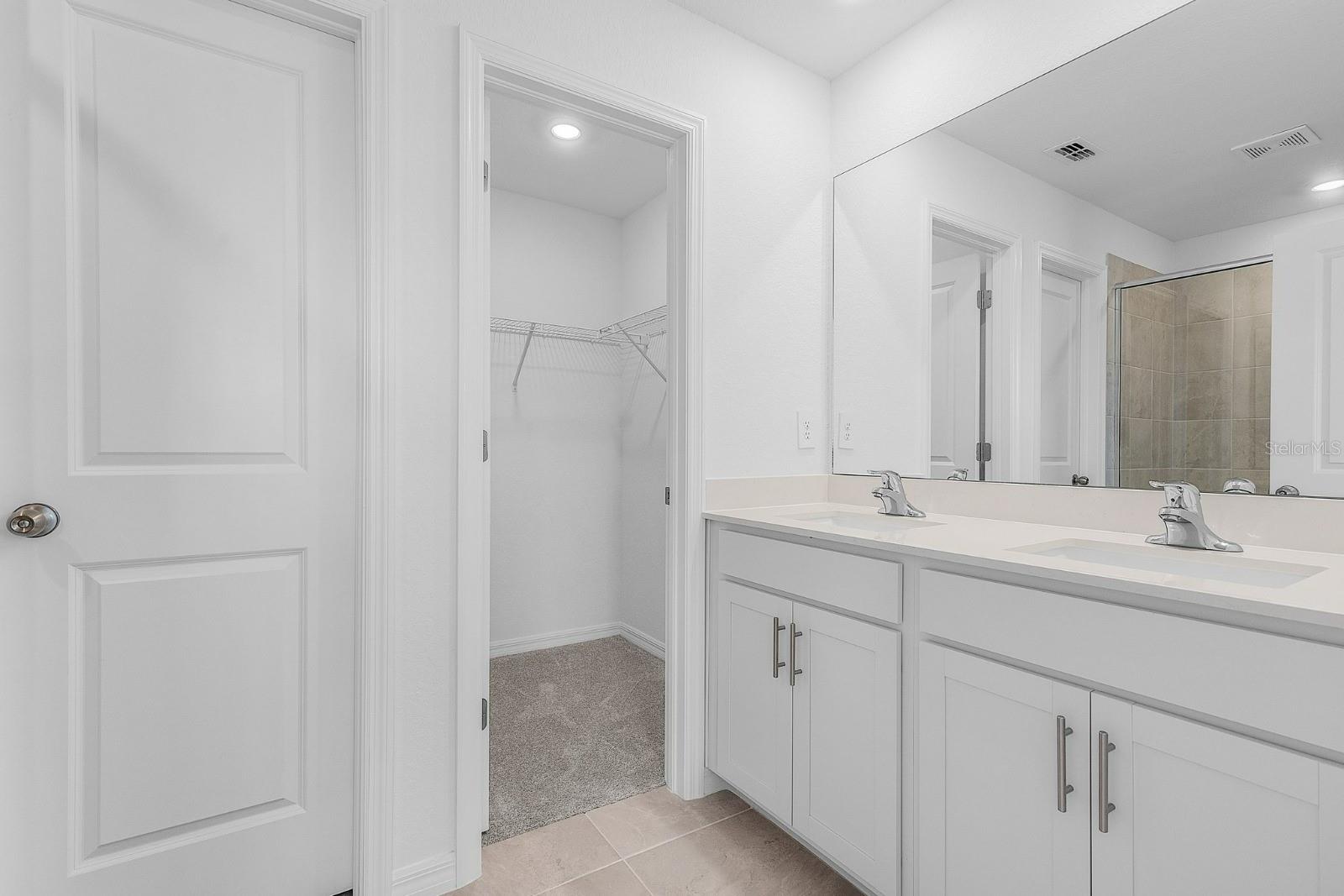 AURORA SUB - Residential