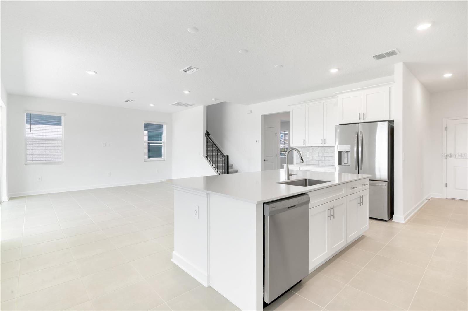 WELLNESS WAY 60S - Residential Lease