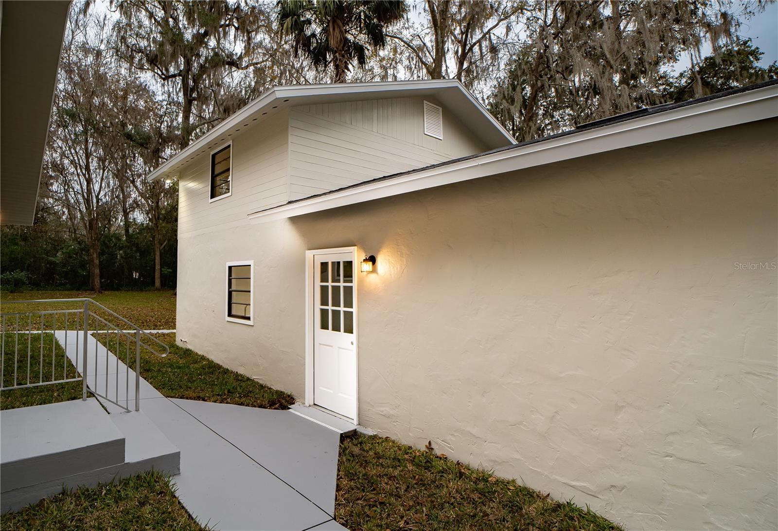 OAK CENTRE - Residential