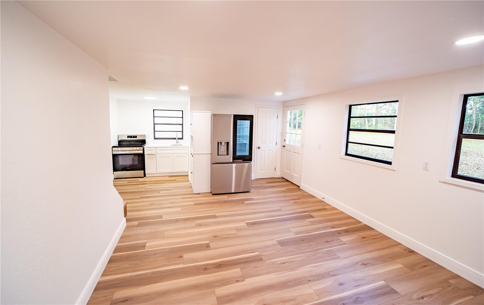 OAK CENTRE - Residential