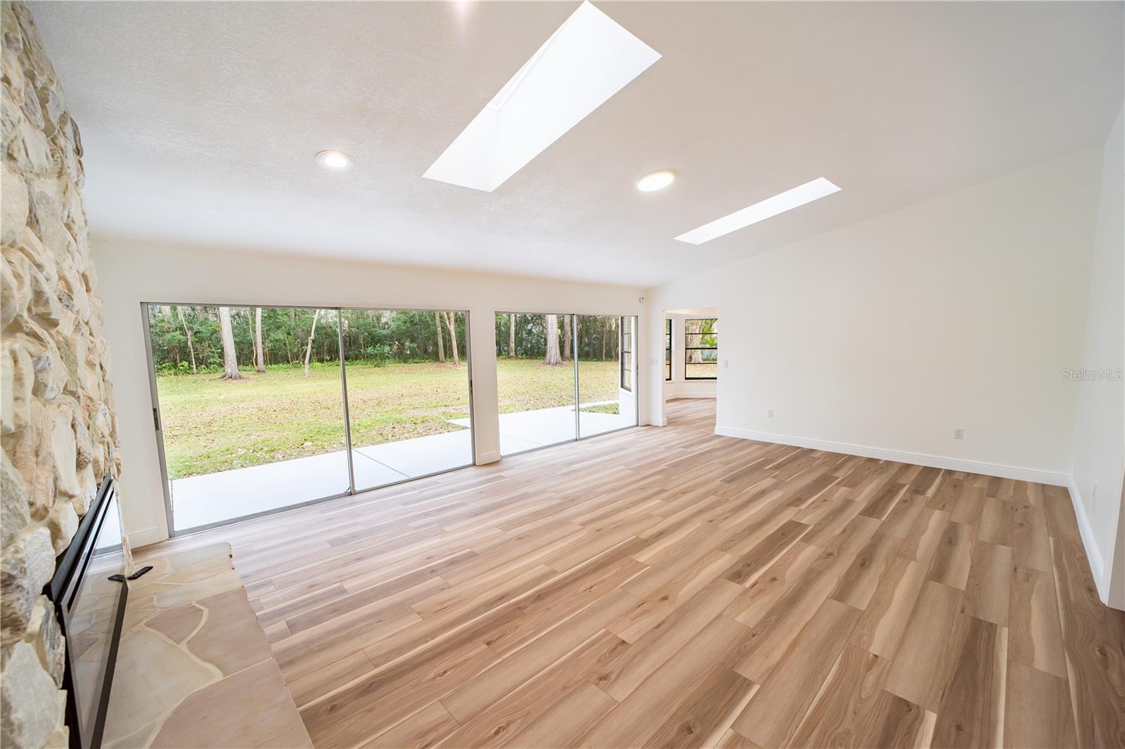 OAK CENTRE - Residential