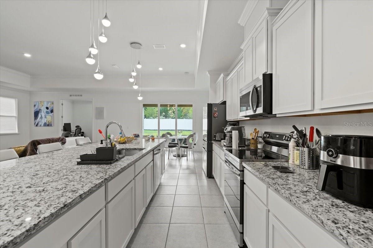 TARA ESTATES PB 37 PG 46 - Residential