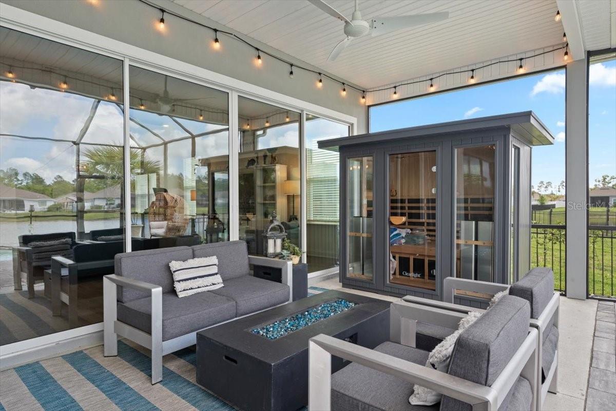 ROCK SPRINGS FARMS - Residential