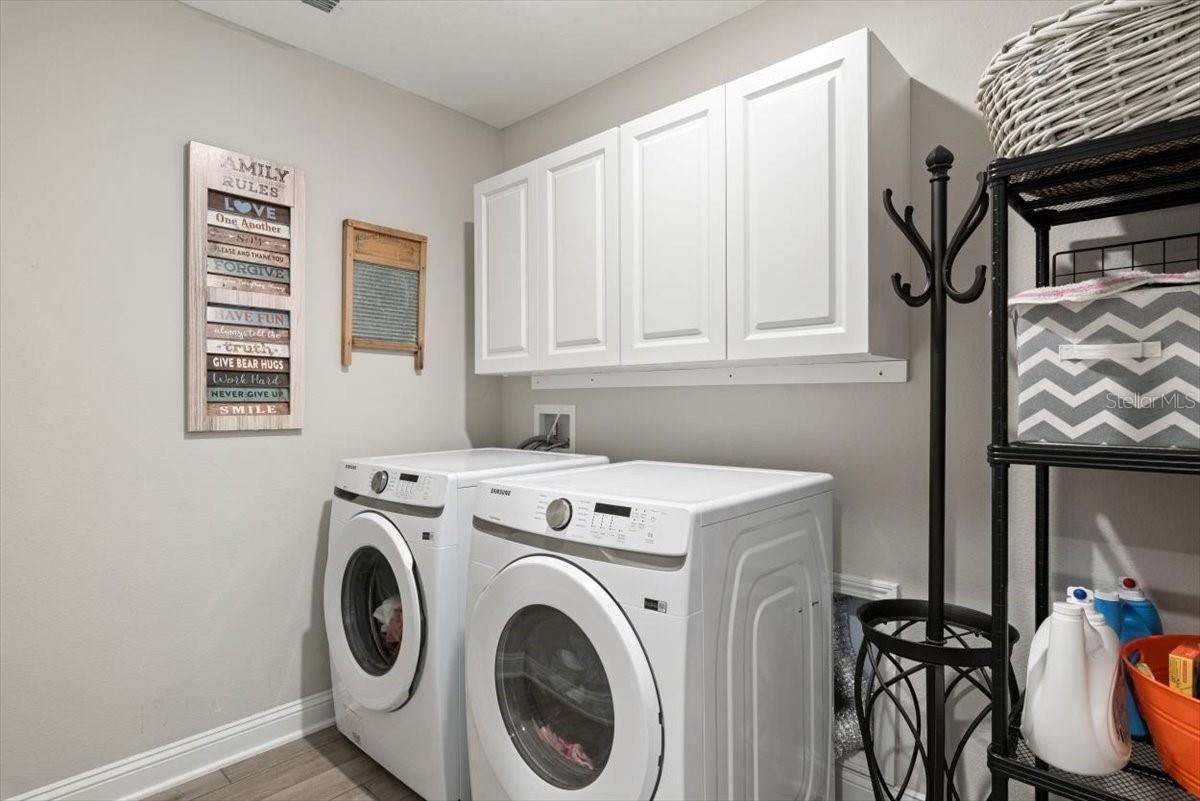 ROCK SPRINGS FARMS - Residential