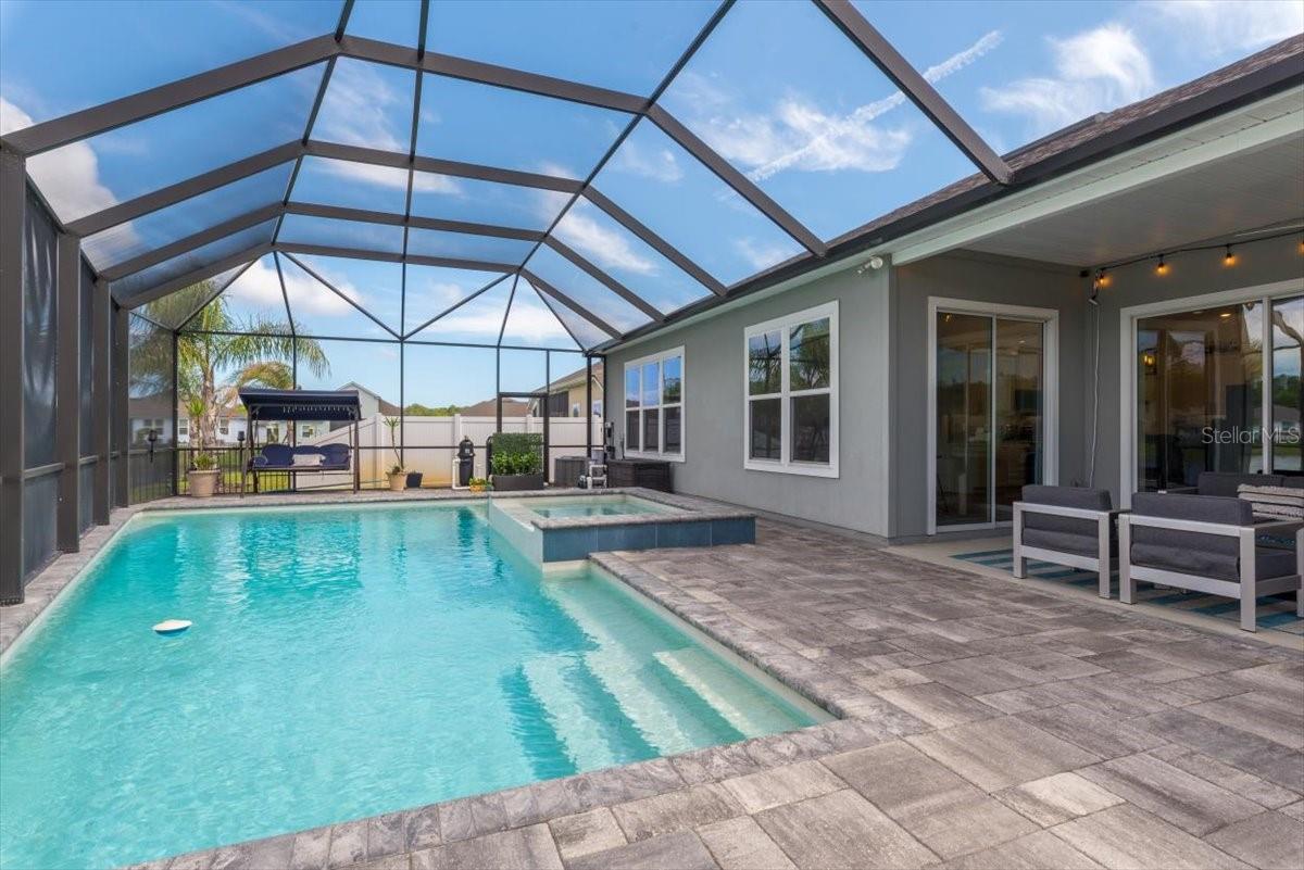 ROCK SPRINGS FARMS - Residential