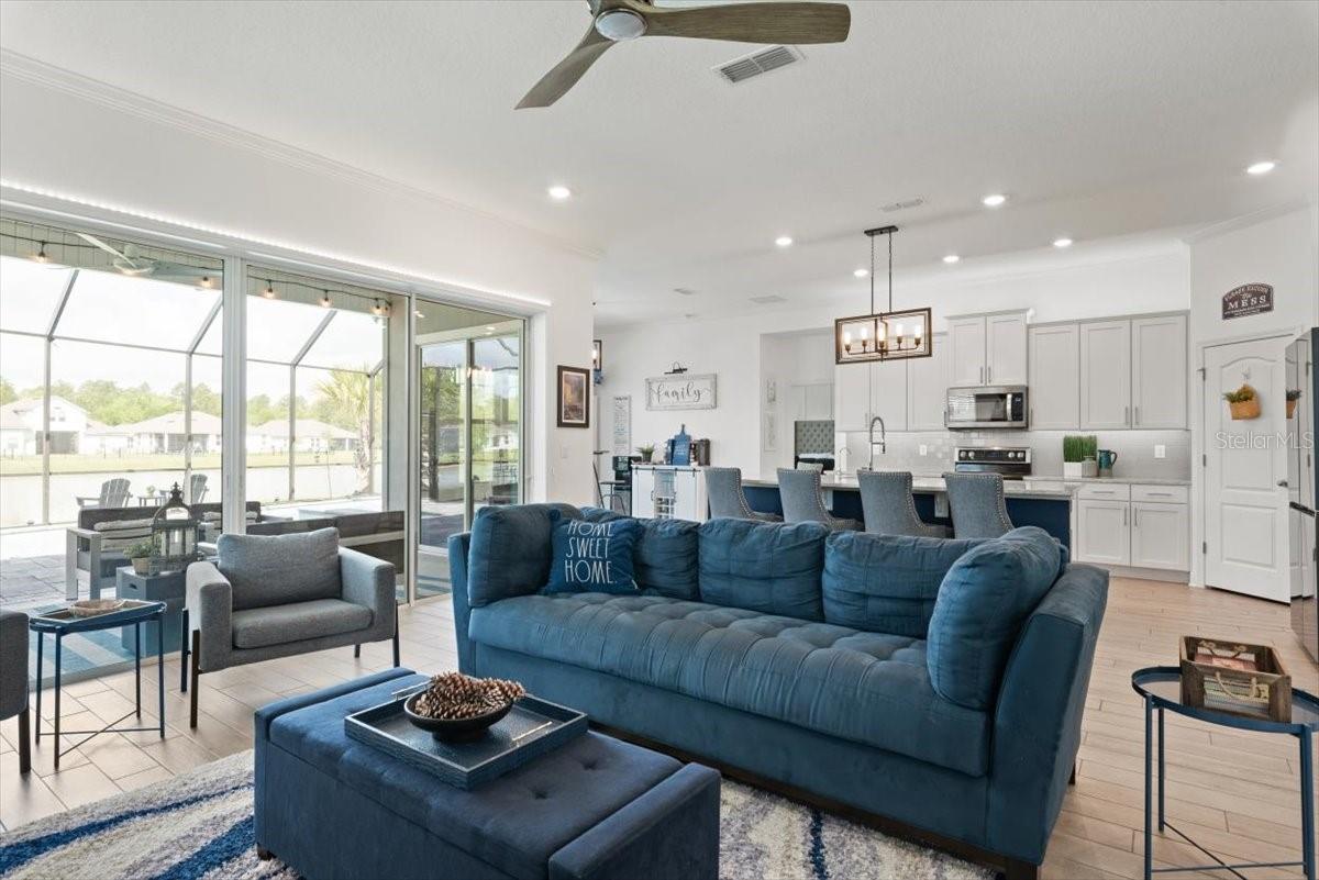 ROCK SPRINGS FARMS - Residential