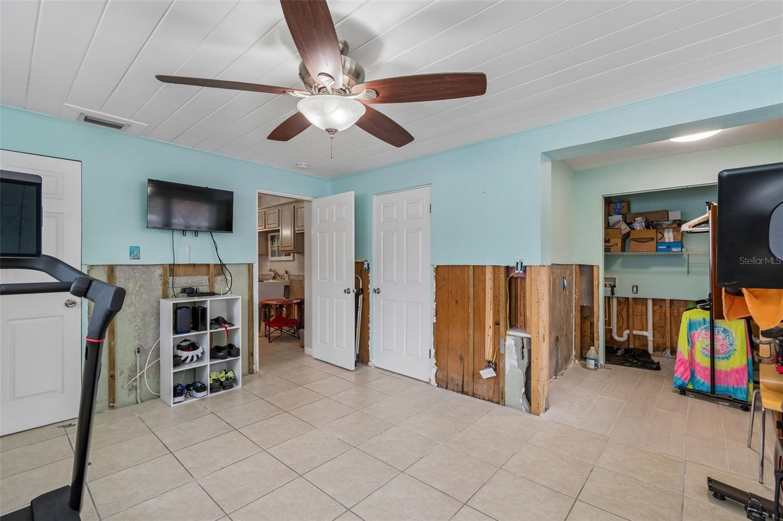 SNELL SHORES - Residential