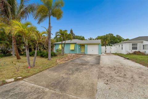 117 41ST AVENUE NE ST PETERSBURG FL 33703