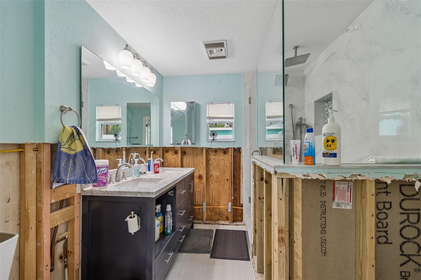 SNELL SHORES - Residential