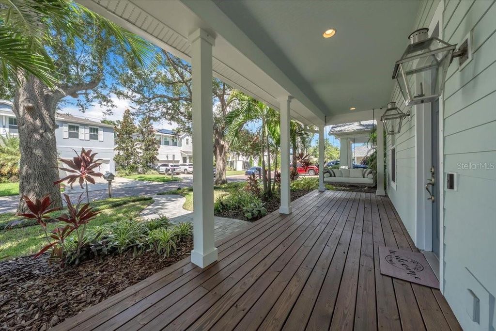 Photo of 3518 W Palmira Avenue, Tampa, FL 33629 (MLS # TB8432275)