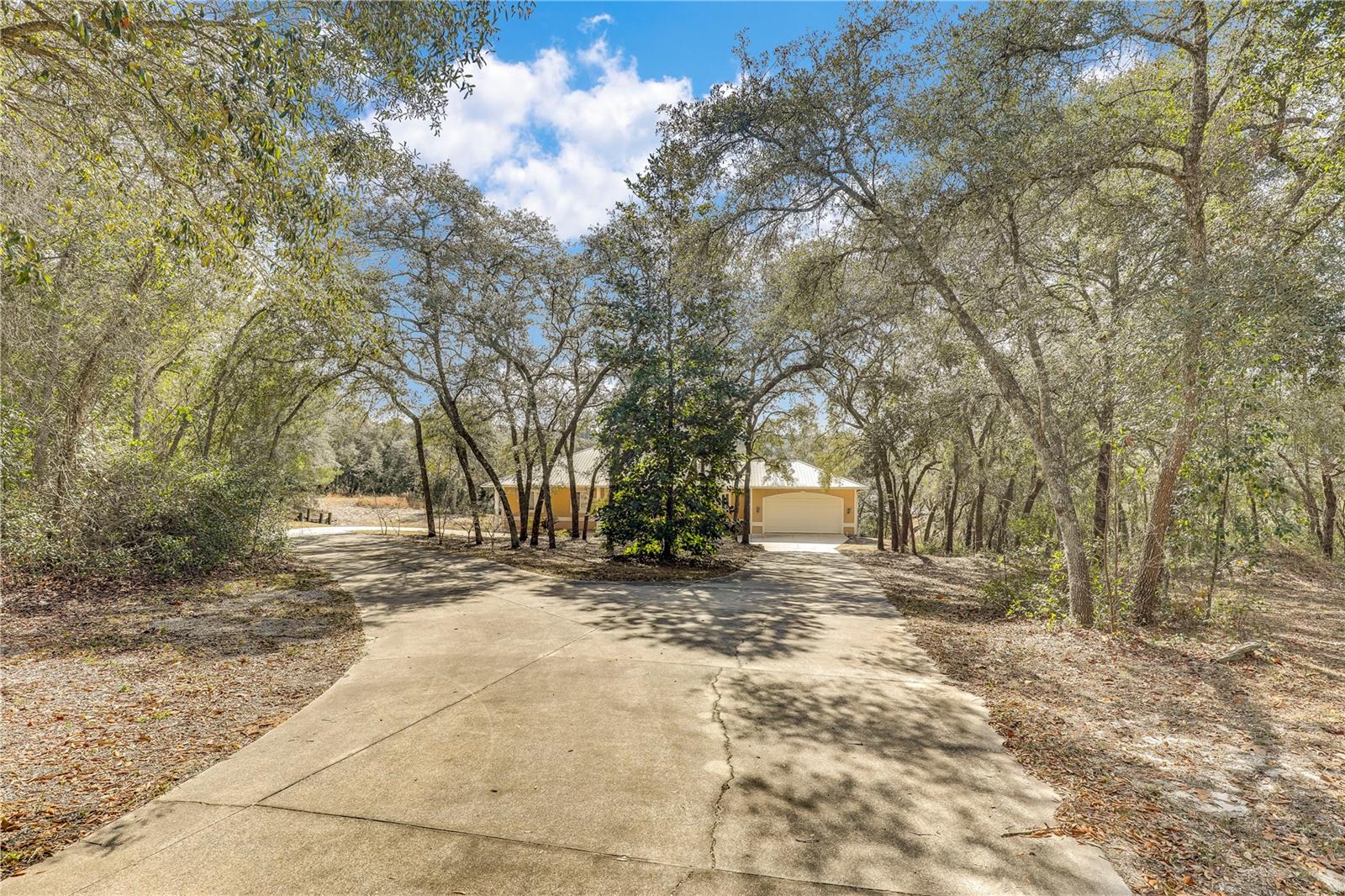 LOCH LOMMOND - Residential