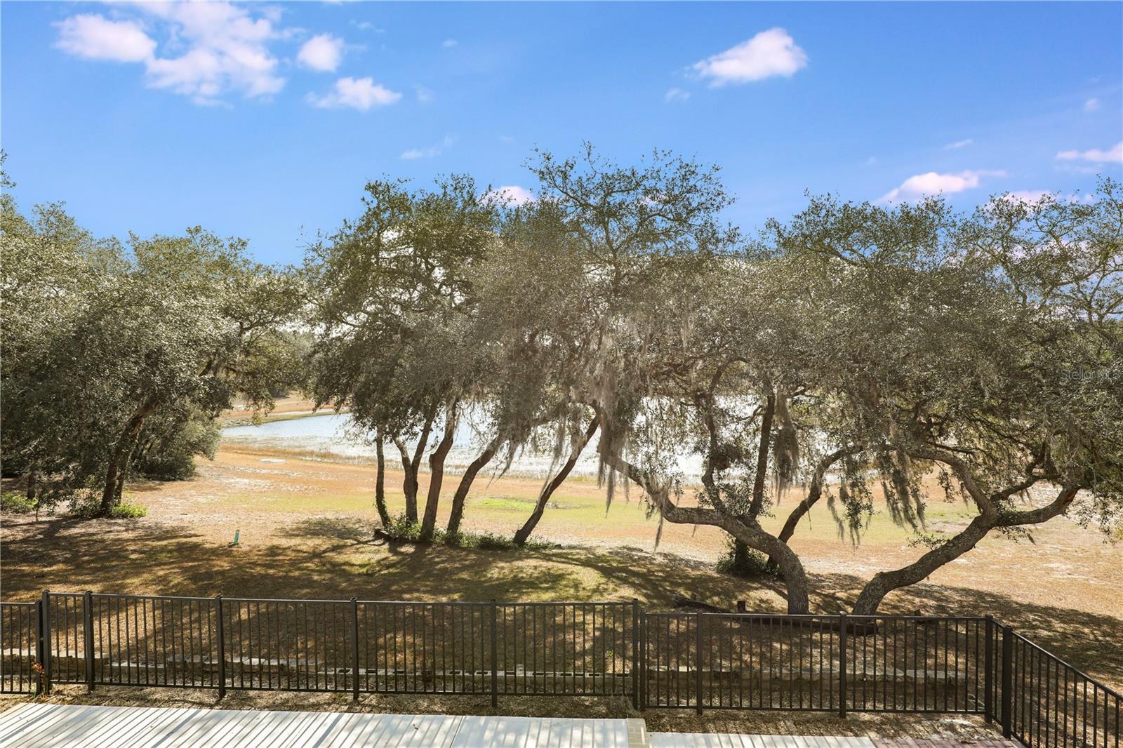 LOCH LOMMOND - Residential