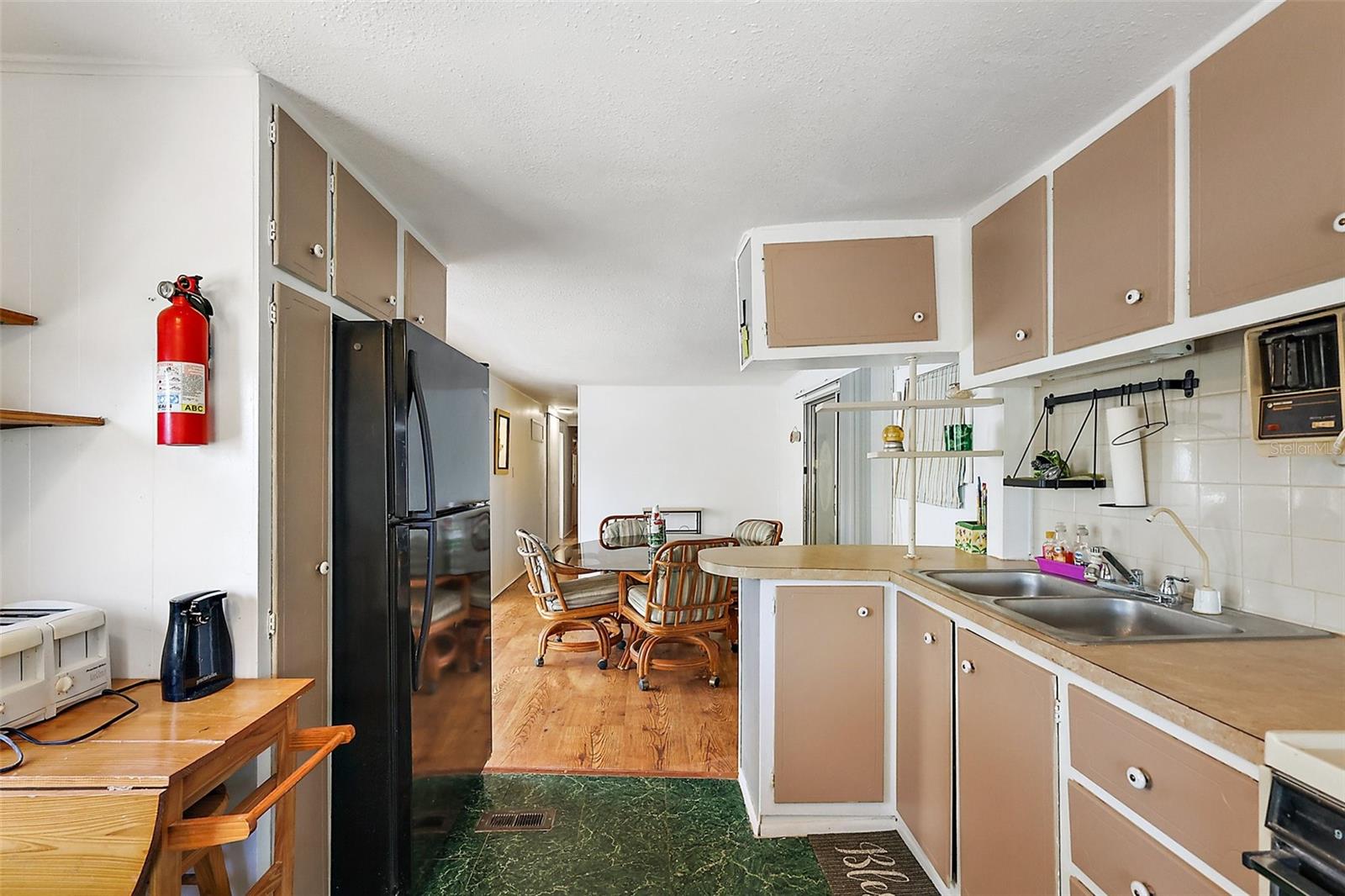 IMPERIAL MOBILE TERRACE SUB - Residential