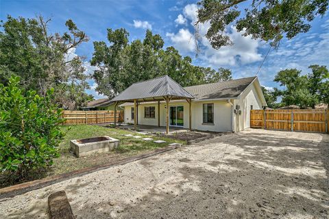 A home in SARASOTA