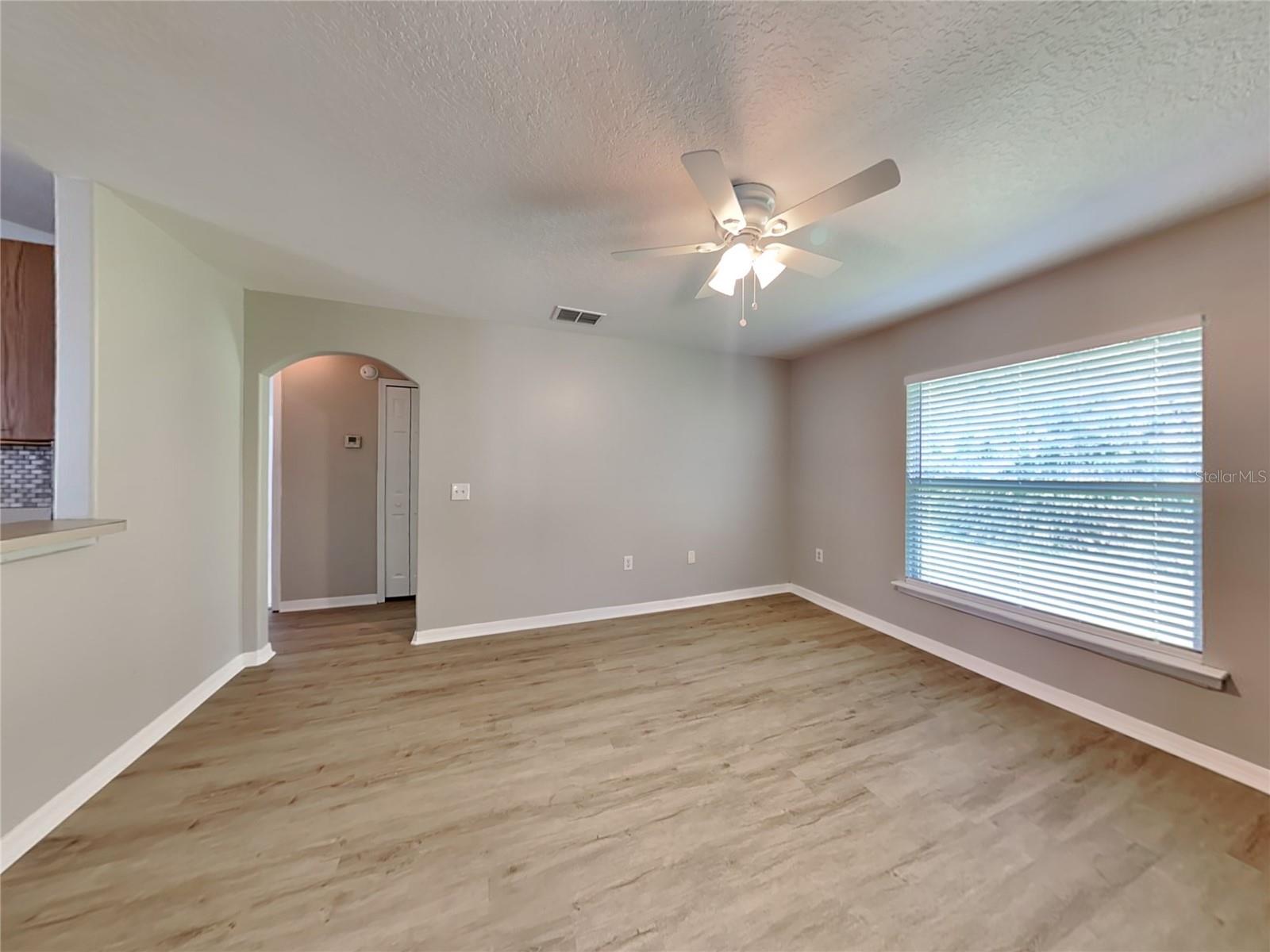 1212 WAHNETA COURT