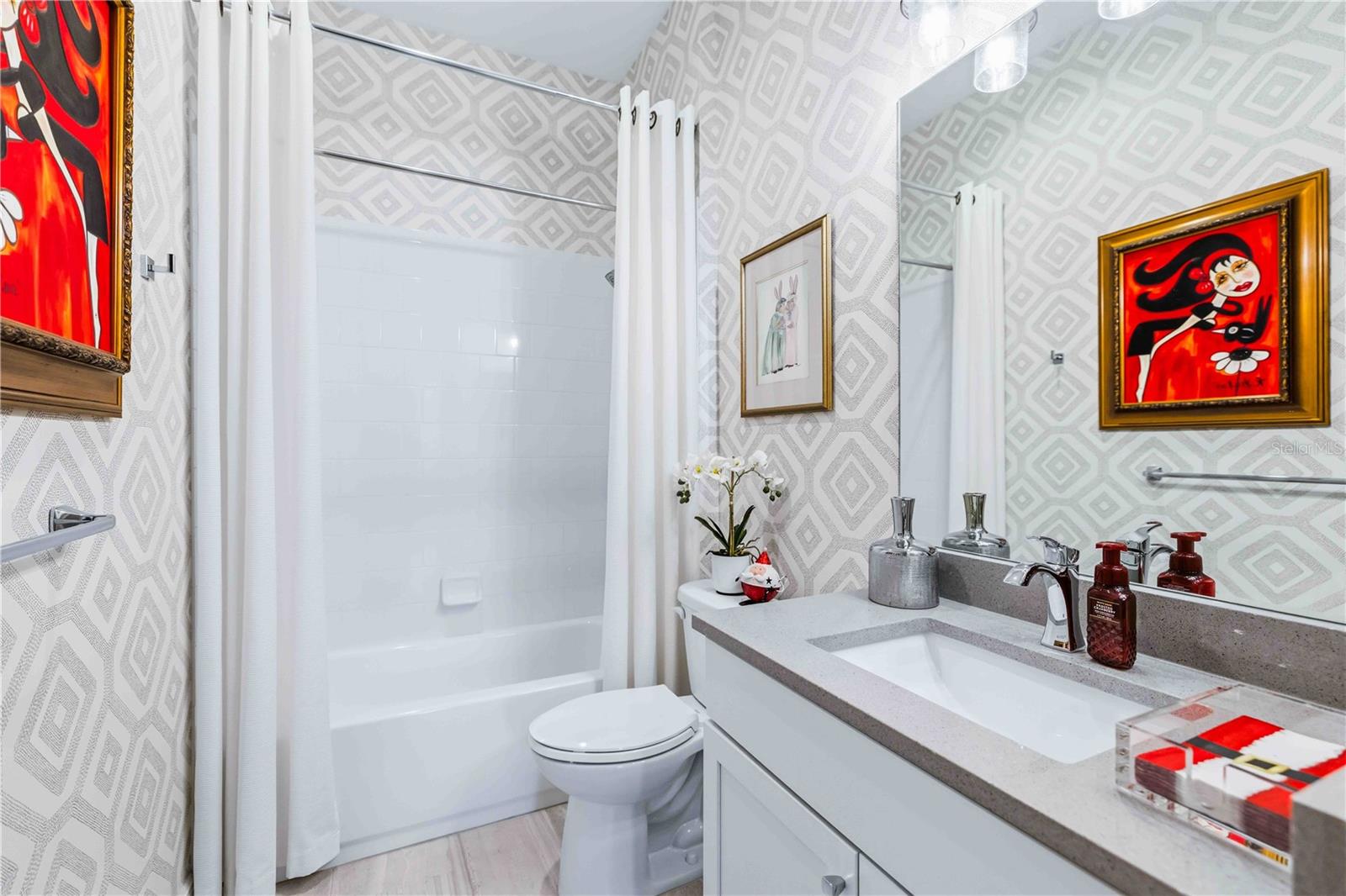 WAVERLEY - Residential