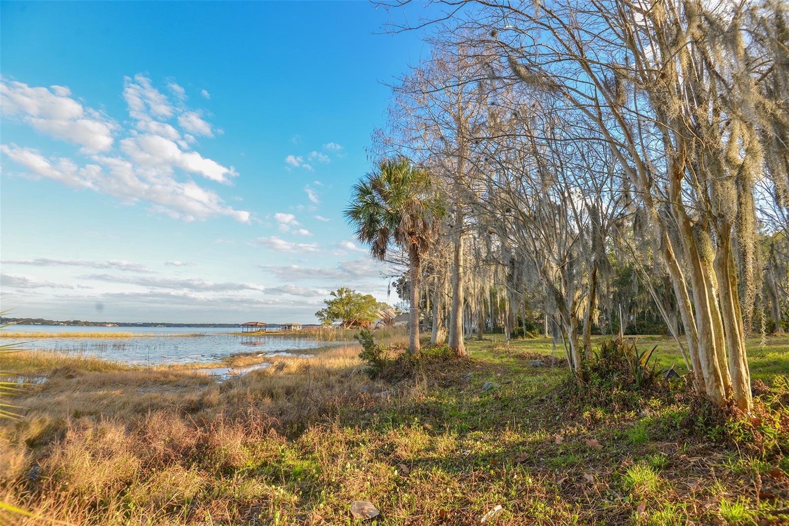 MARINA BAY ESTATES - Land