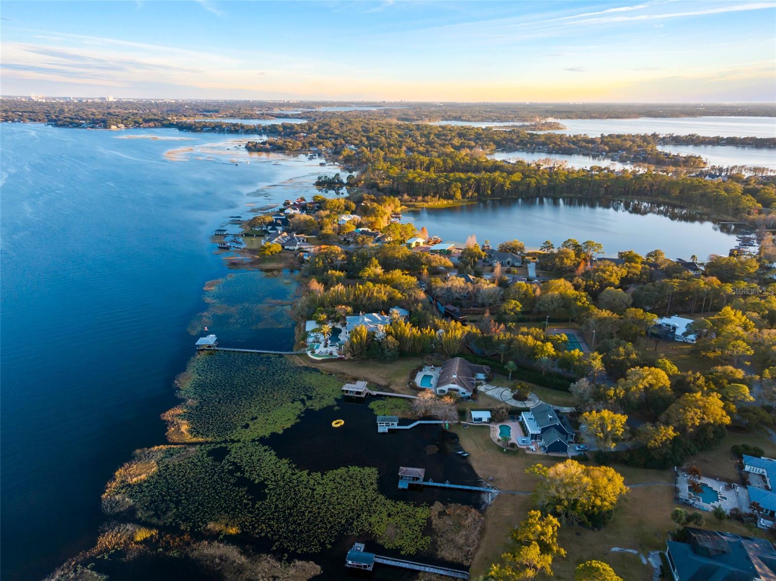 MARINA BAY ESTATES - Land