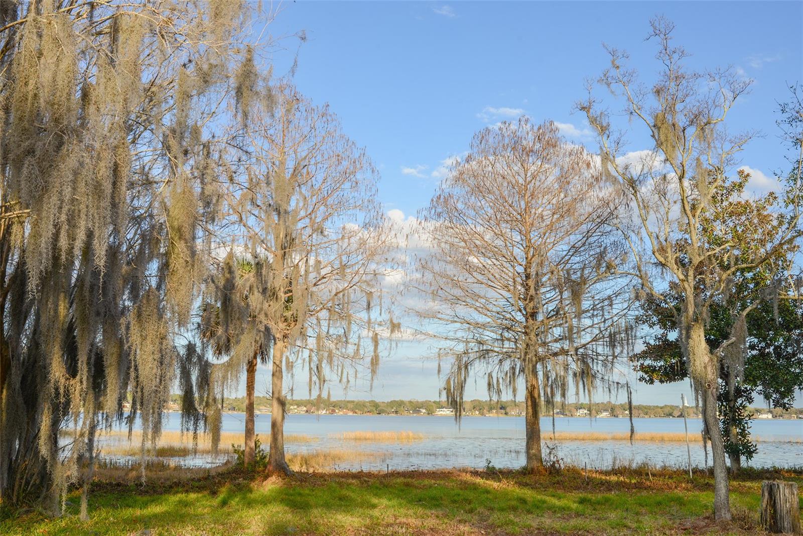 MARINA BAY ESTATES - Land