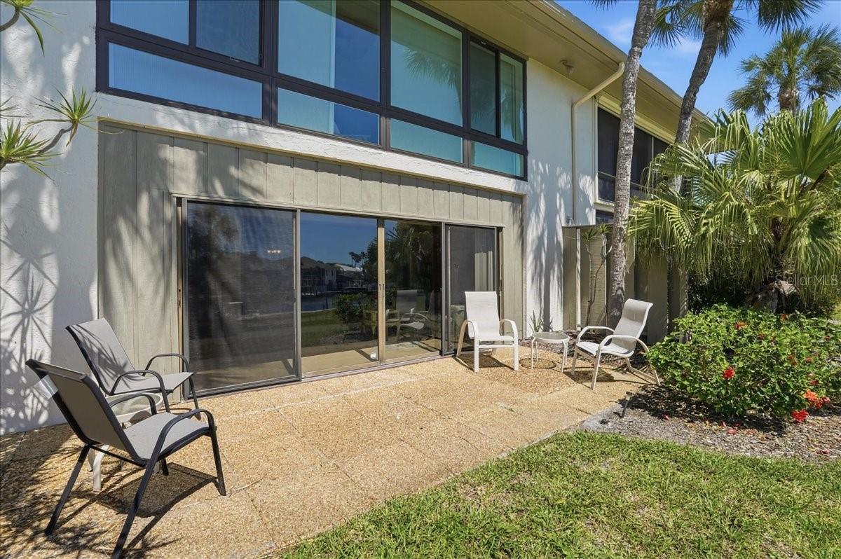 WESTBAY POINT & MOORINGS II - Residential