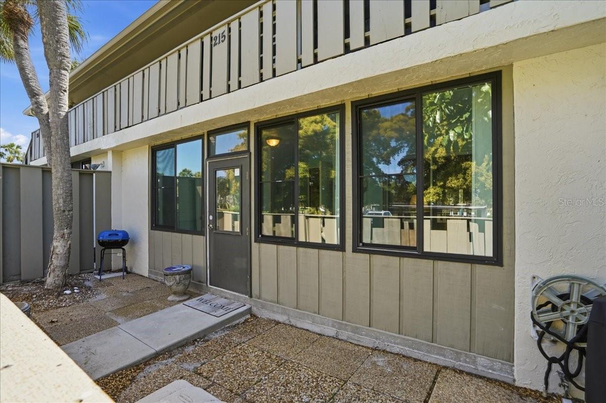 WESTBAY POINT & MOORINGS II - Residential