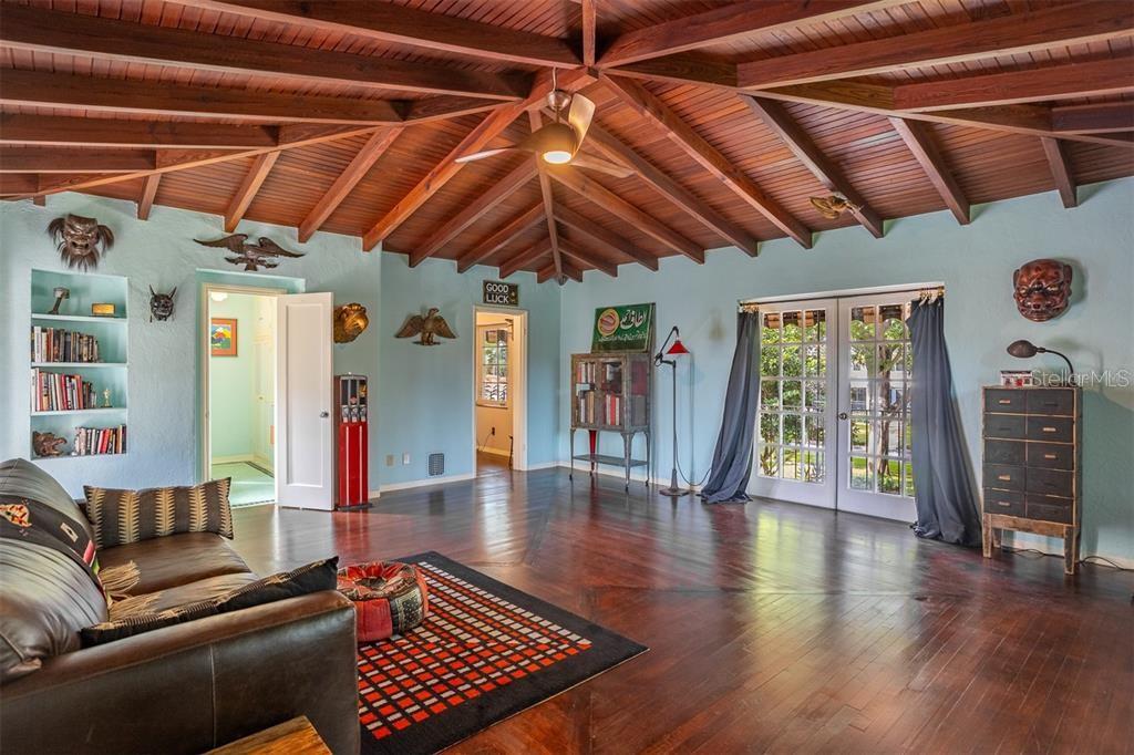 ALLENDALE TERRACE BLKS A-B-1-2-3-4-5-6 - Residential