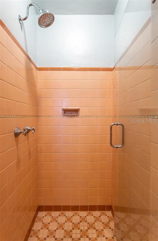 ALLENDALE TERRACE BLKS A-B-1-2-3-4-5-6 - Residential