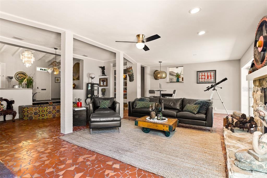 ALLENDALE TERRACE BLKS A-B-1-2-3-4-5-6 - Residential