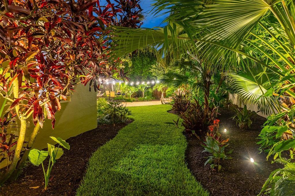 ALLENDALE TERRACE BLKS A-B-1-2-3-4-5-6 - Residential