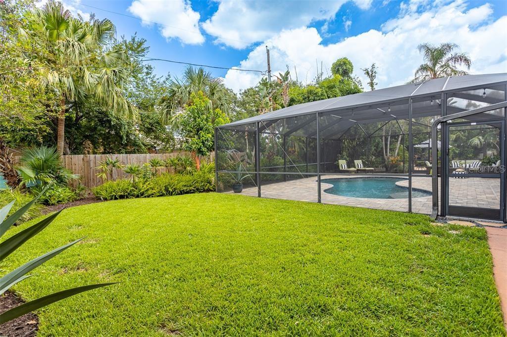 ALLENDALE TERRACE BLKS A-B-1-2-3-4-5-6 - Residential