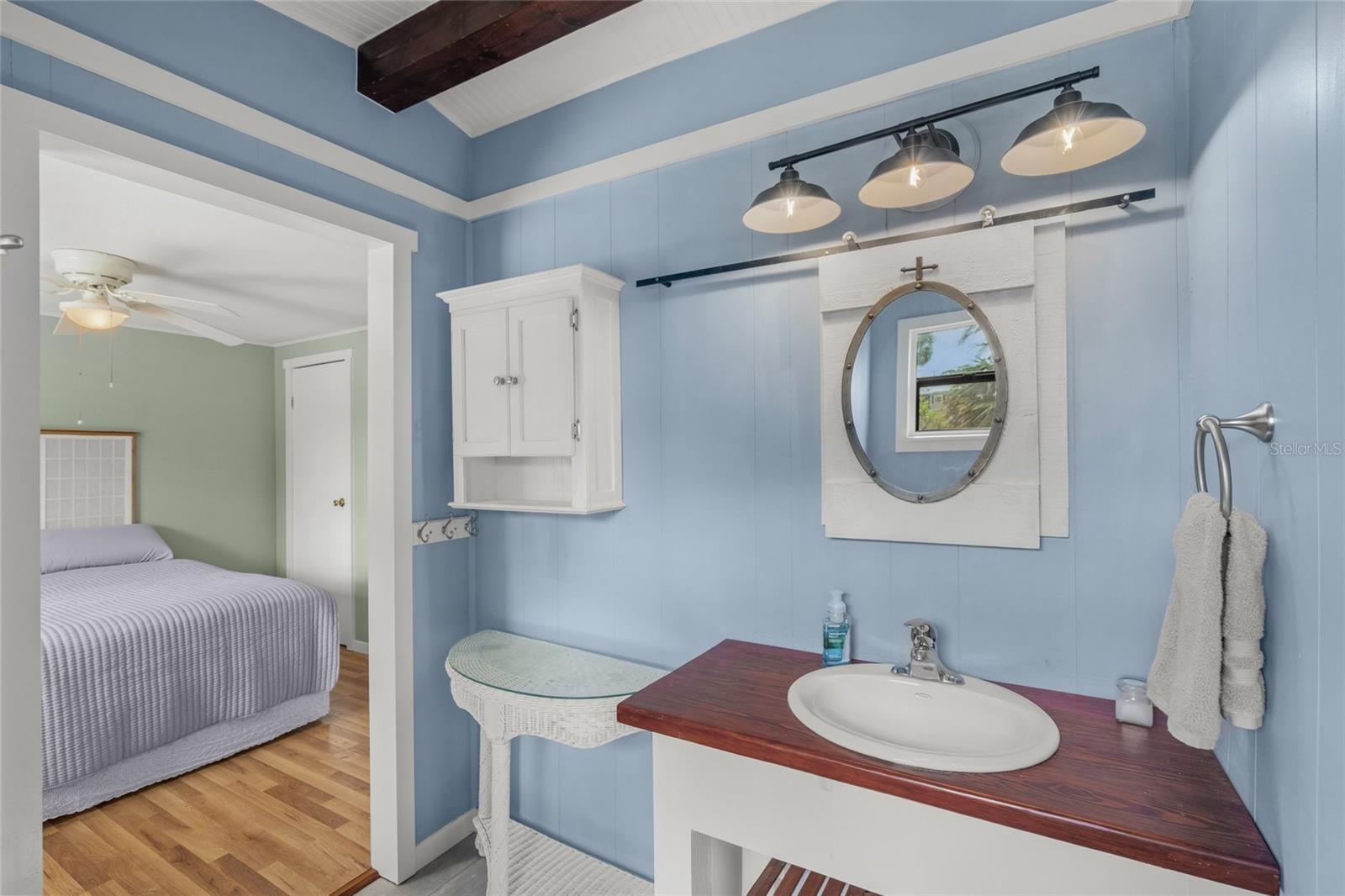 HARBOR COVE - Residential Lease