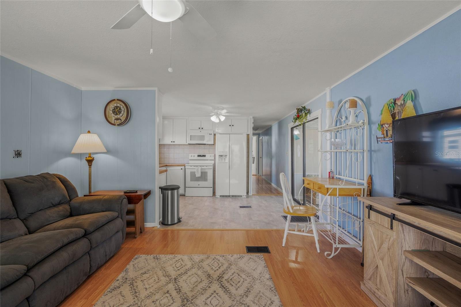 HARBOR COVE - Residential Lease