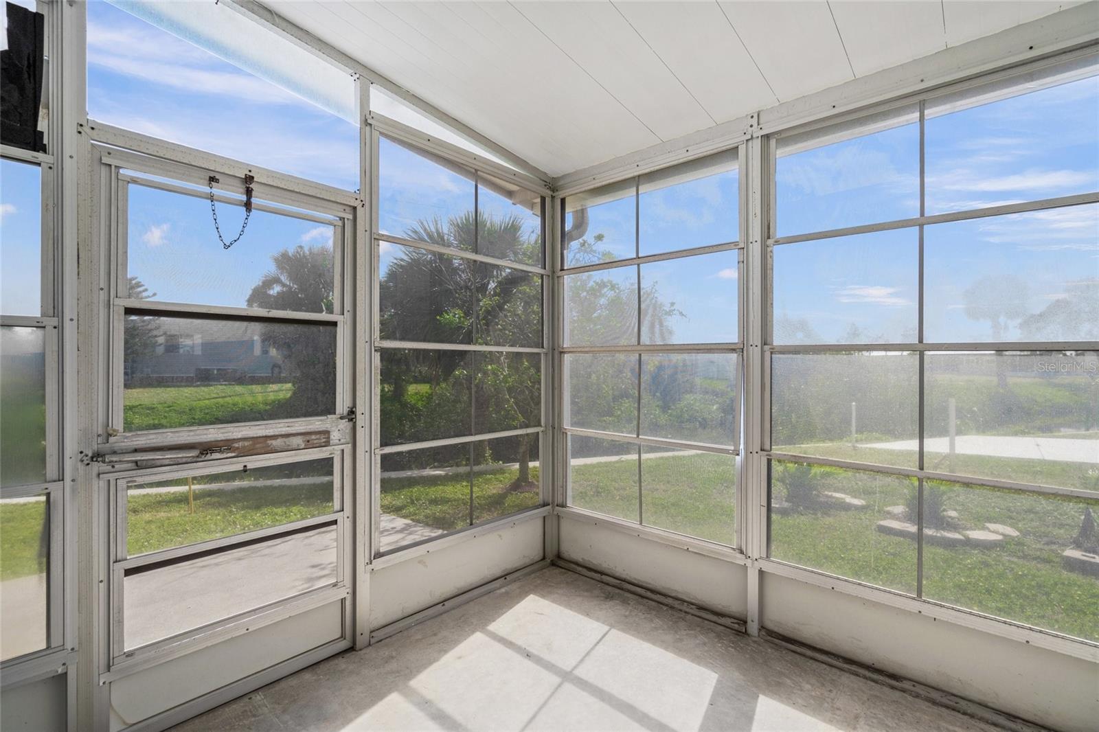 HARBOR COVE - Residential Lease