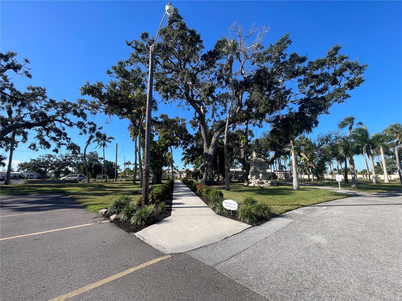 GOLF LAKES RESIDENTS CO-OP - Residential