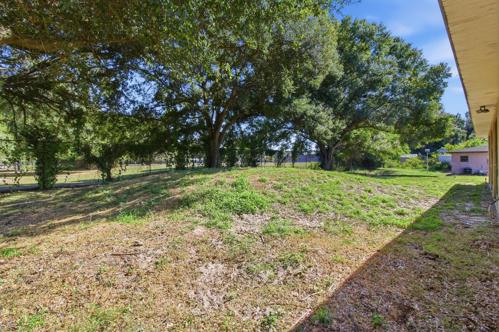 ROBINSON SUB - Residential