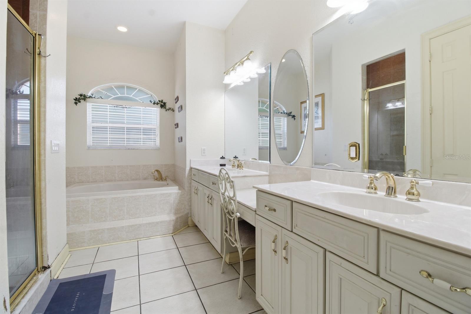 ROBINSON SUB - Residential