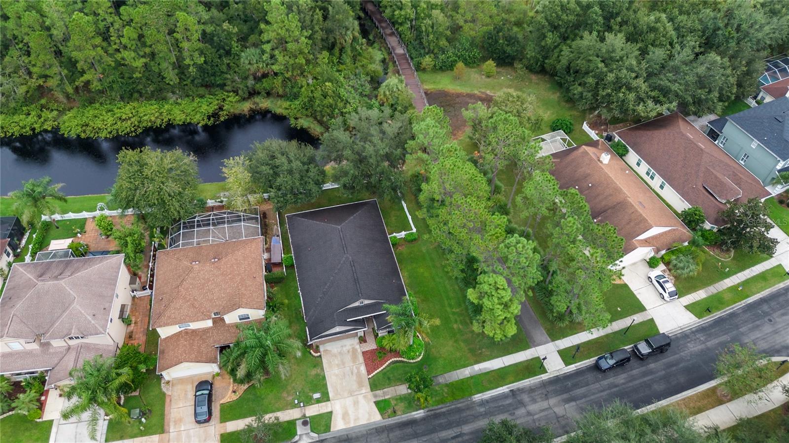 27537 EDENFIELD DRIVE