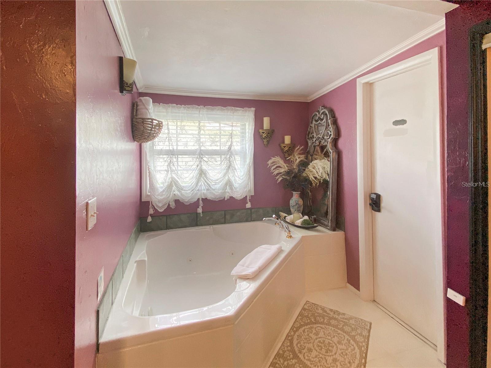 OAK HILL ESTATES SUB - Residential