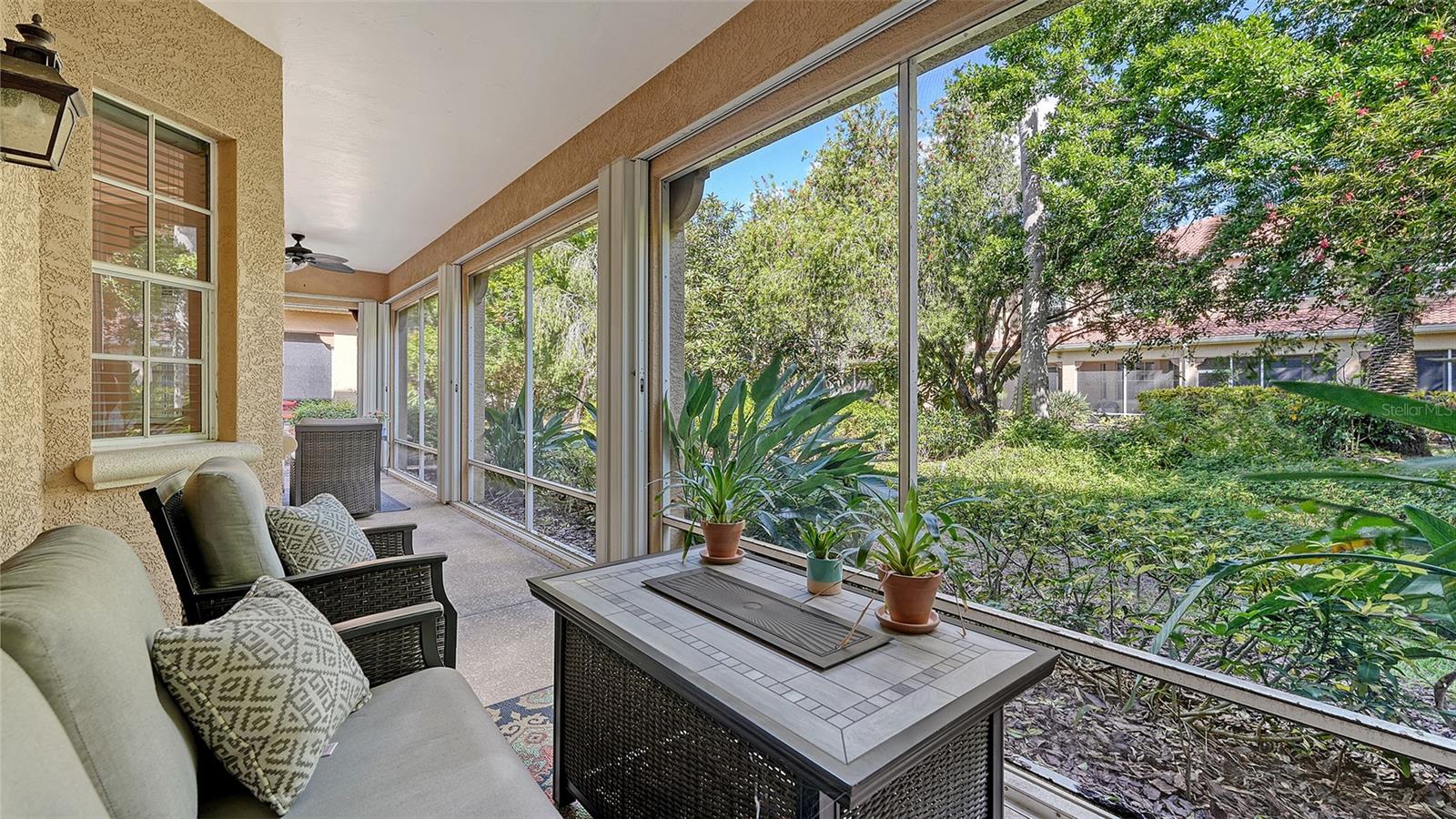 PALMER SQUARE WEST - Residential