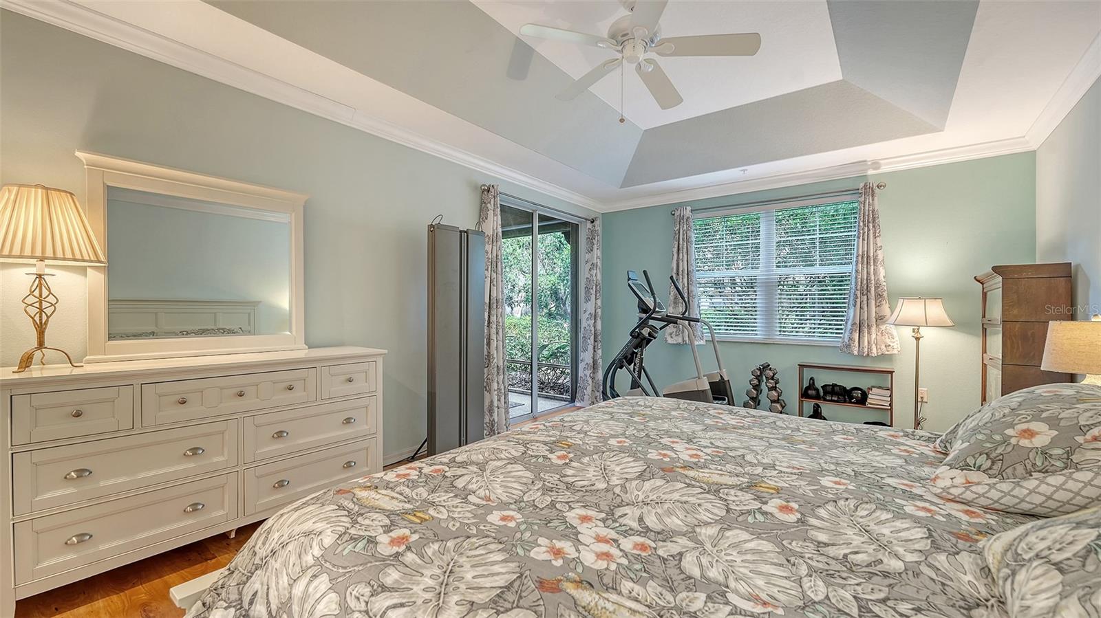 PALMER SQUARE WEST - Residential