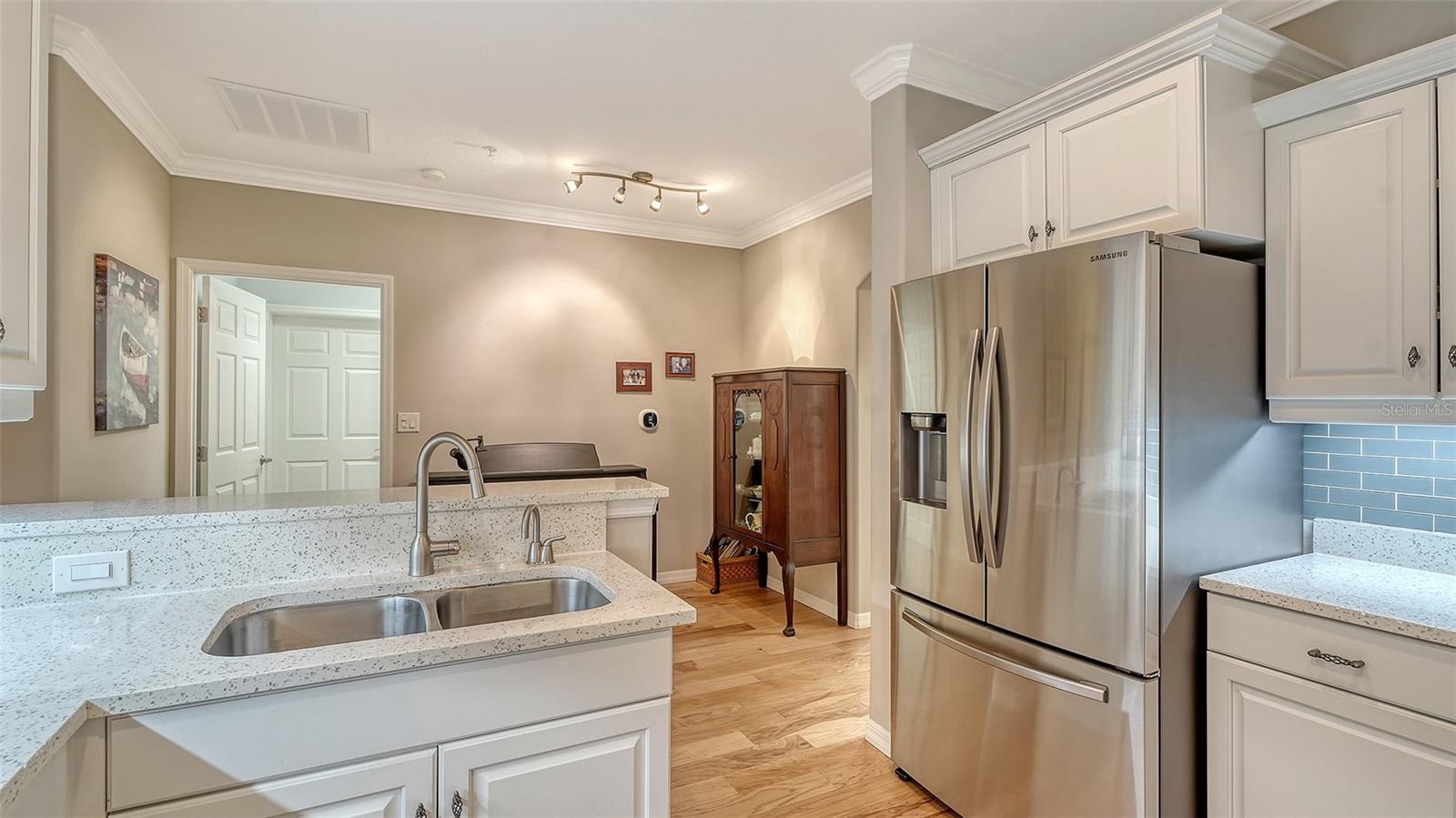 PALMER SQUARE WEST - Residential