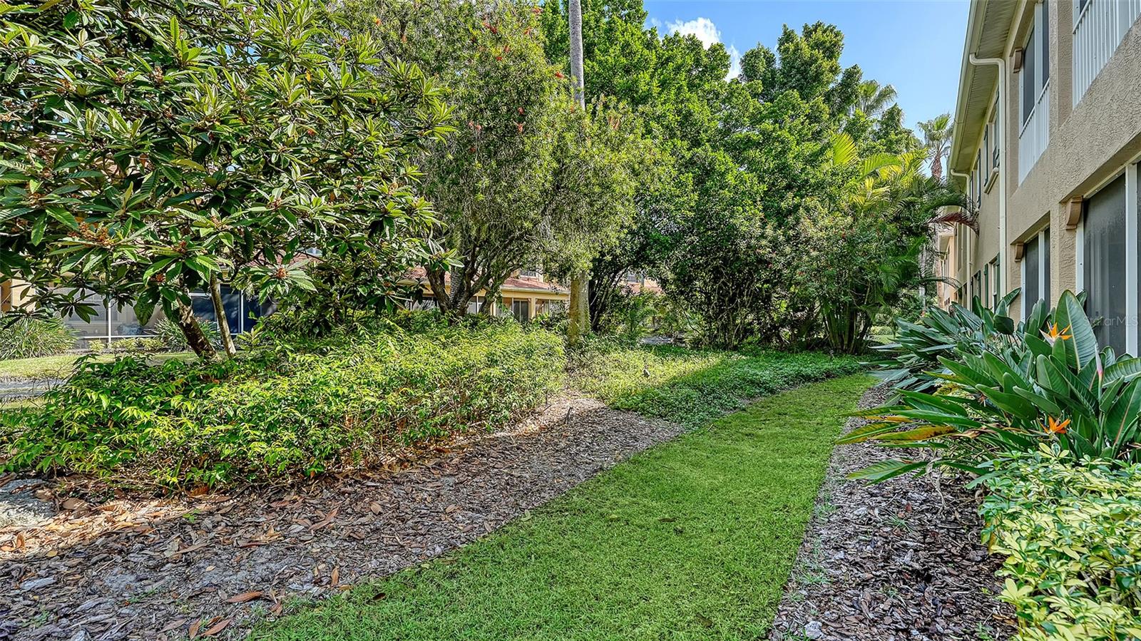 PALMER SQUARE WEST - Residential