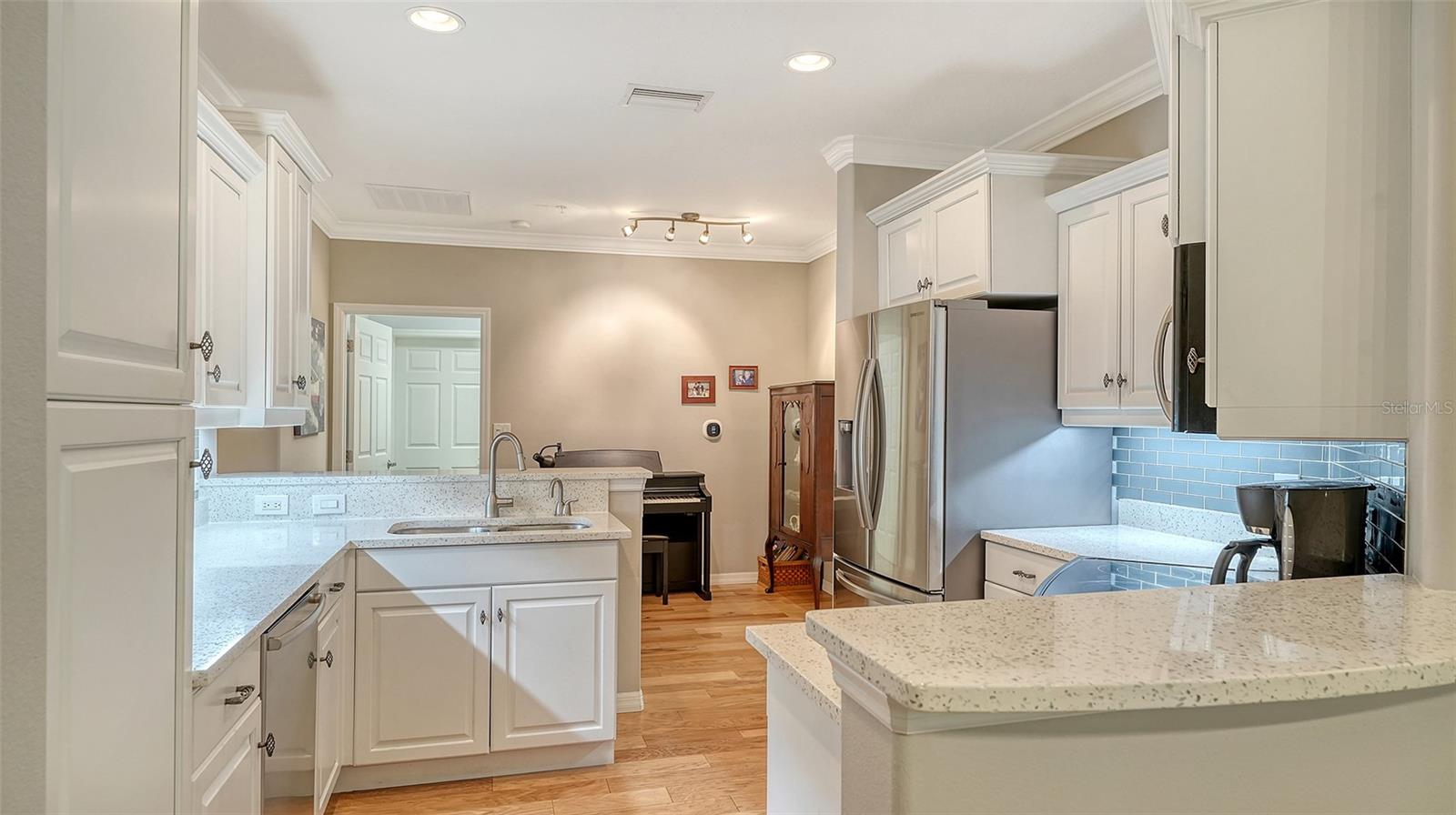 PALMER SQUARE WEST - Residential