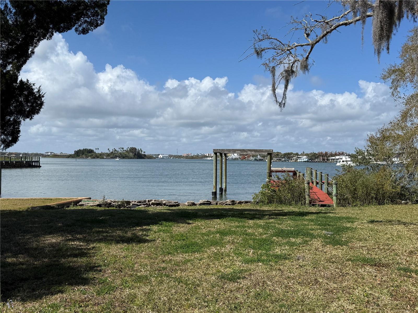 H20 PRCLS BTWN FLAGLER & 3RD - Residential