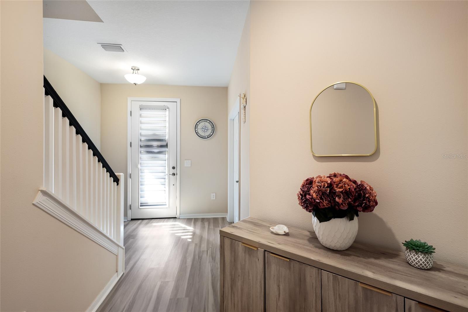 1783 SPREADER LANE