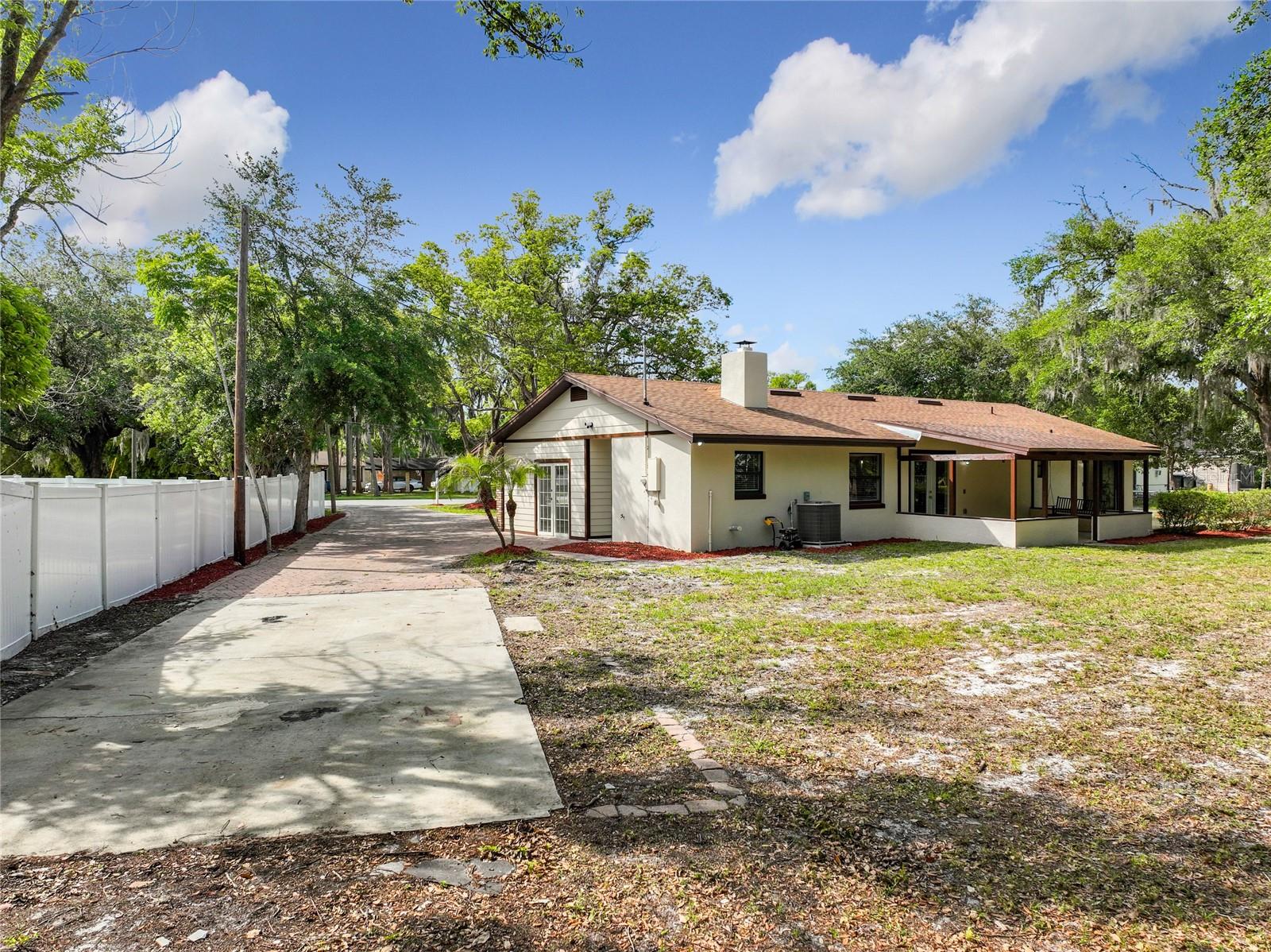 LITTLE LAKE GEORGIA TERRACE - Residential