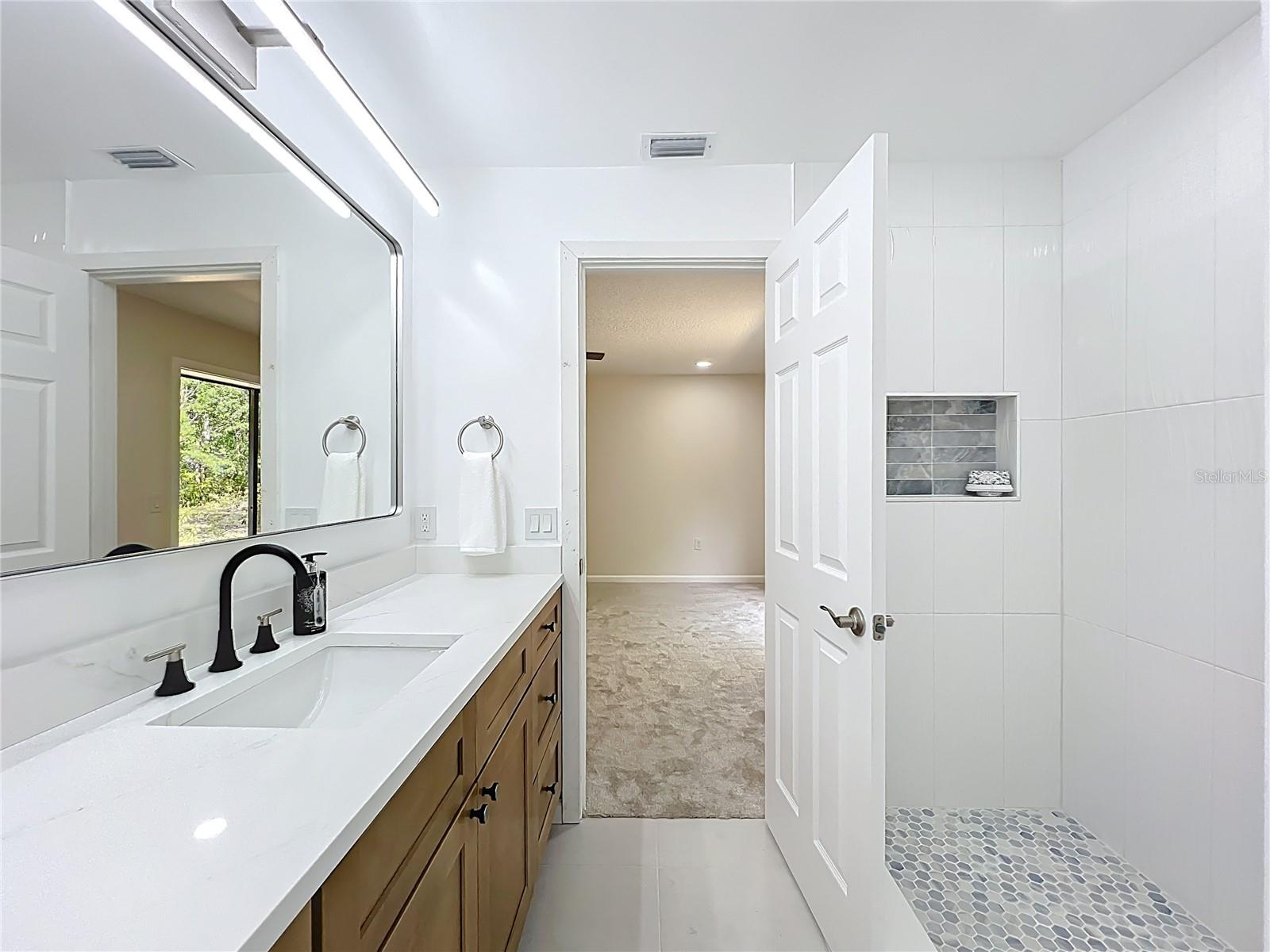 LITTLE LAKE GEORGIA TERRACE - Residential