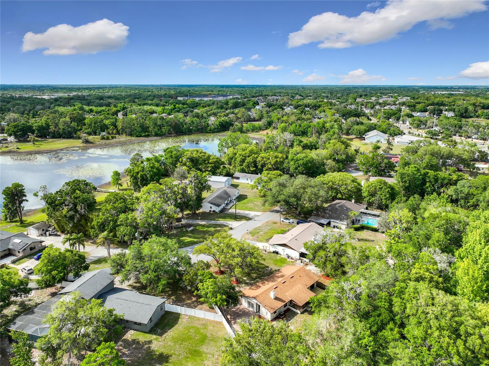 LITTLE LAKE GEORGIA TERRACE - Residential