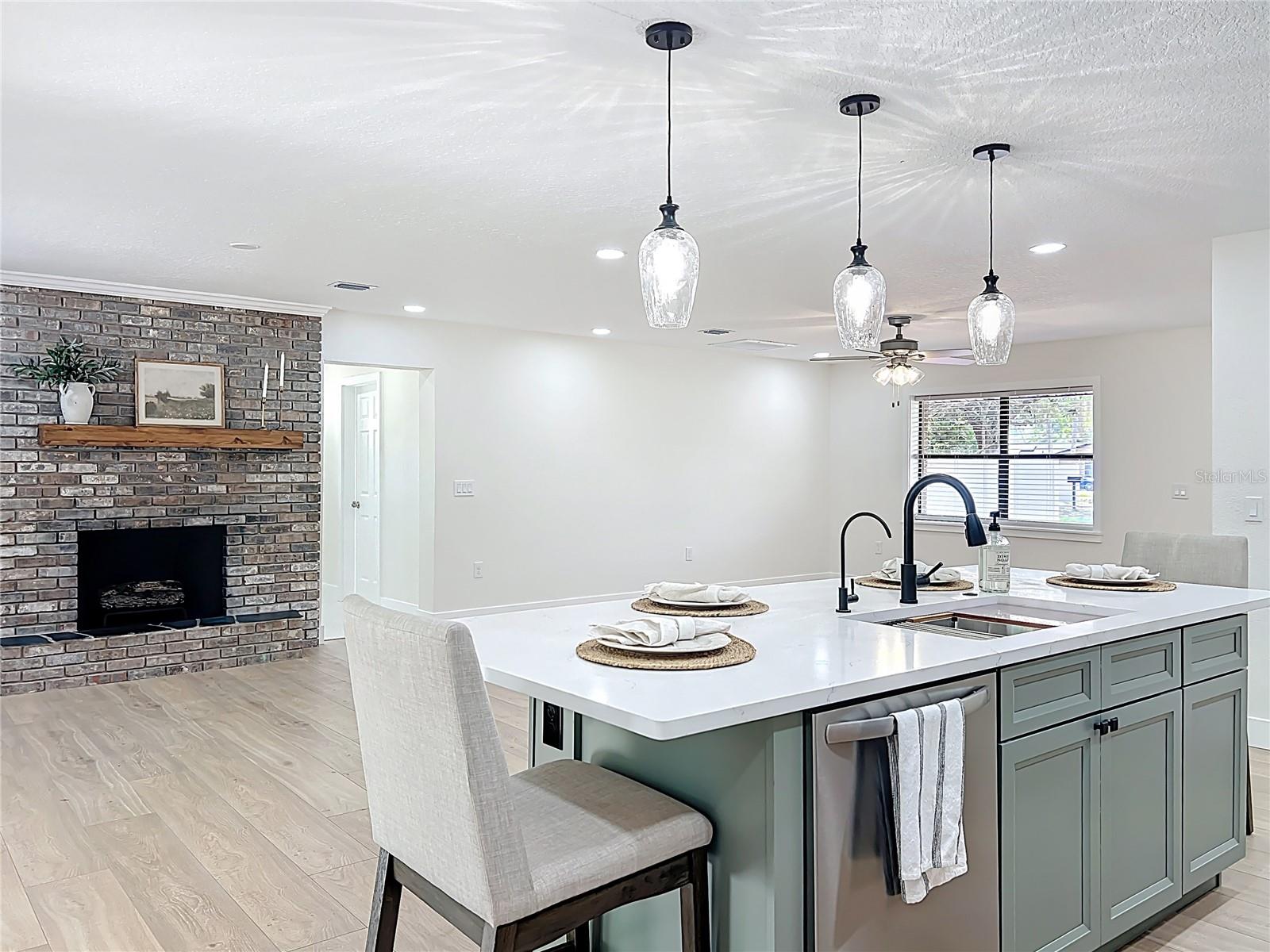 LITTLE LAKE GEORGIA TERRACE - Residential