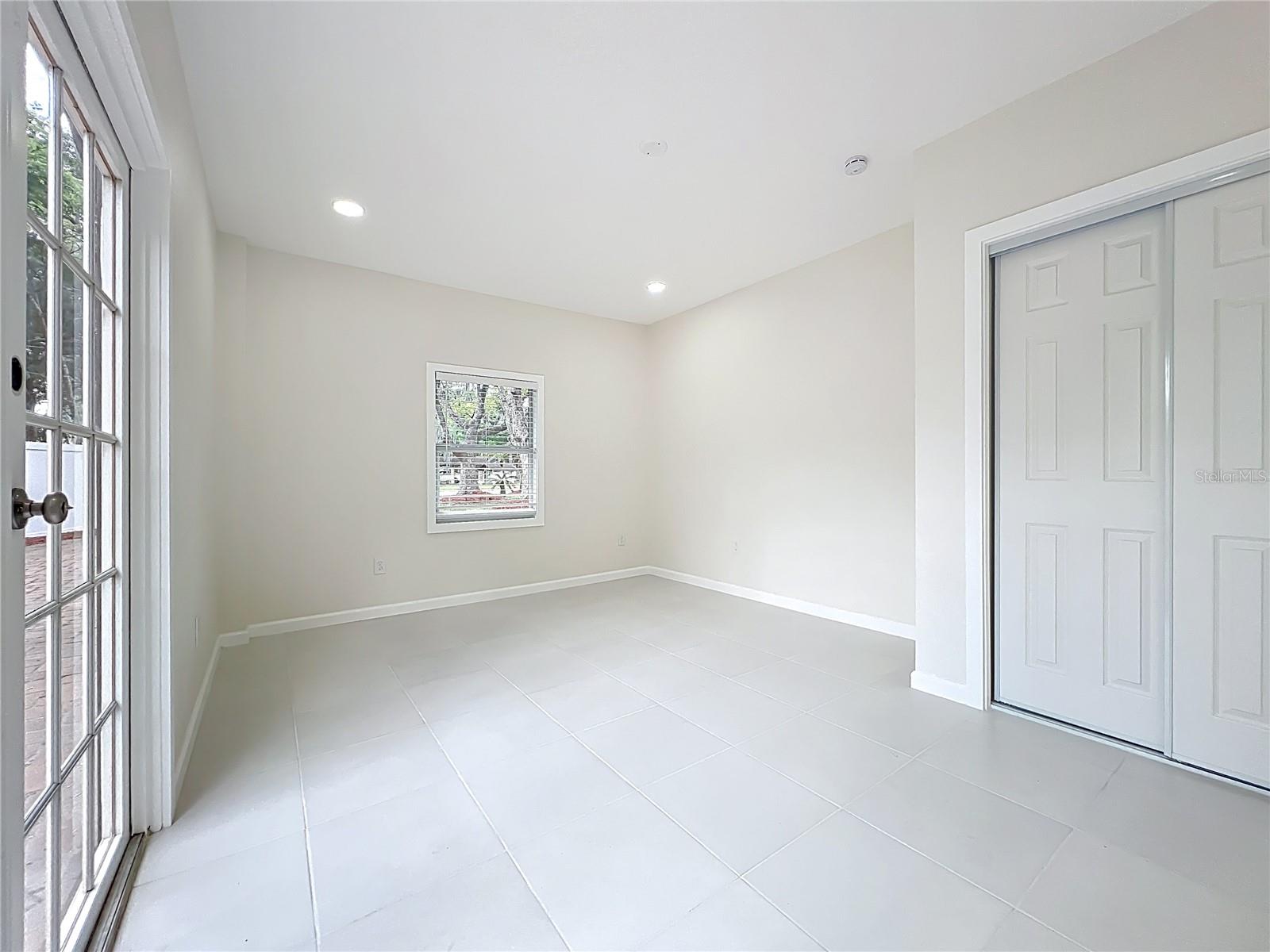 LITTLE LAKE GEORGIA TERRACE - Residential